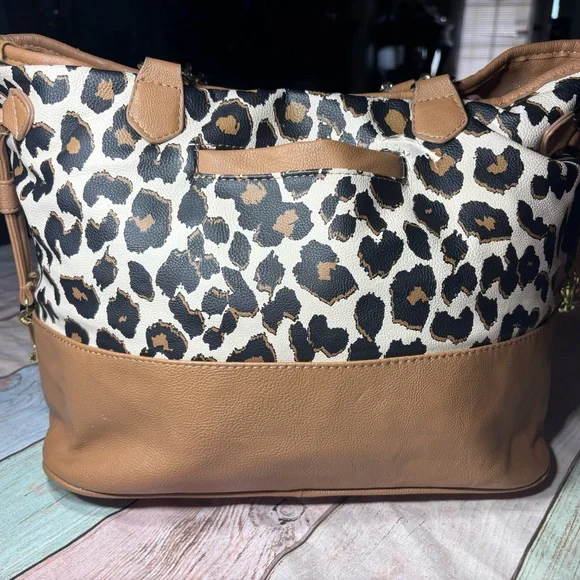 Betsey Johnson Tan Leopard Print Tote Bag - Picture 6 of 16